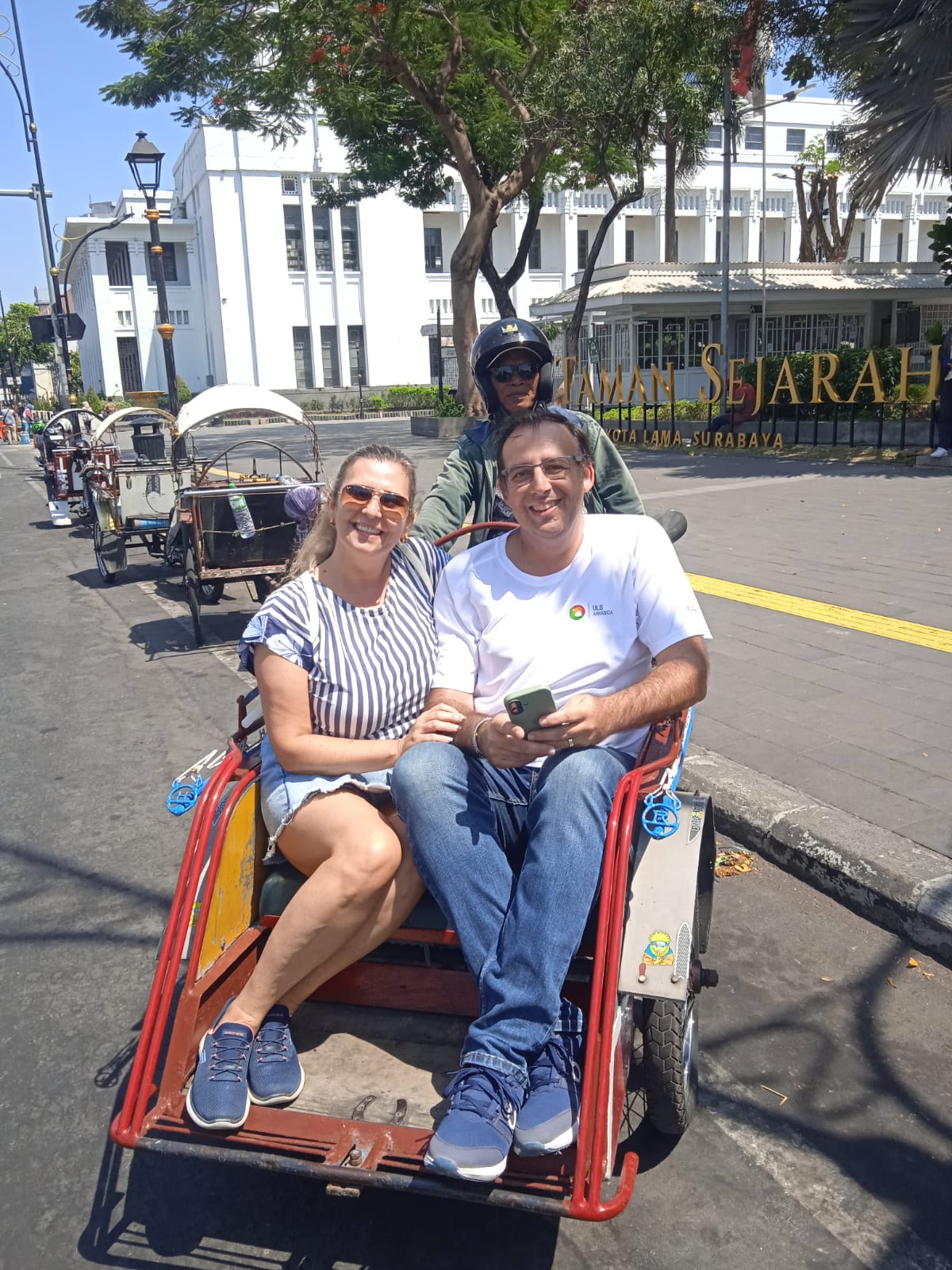 Surabaya city tour